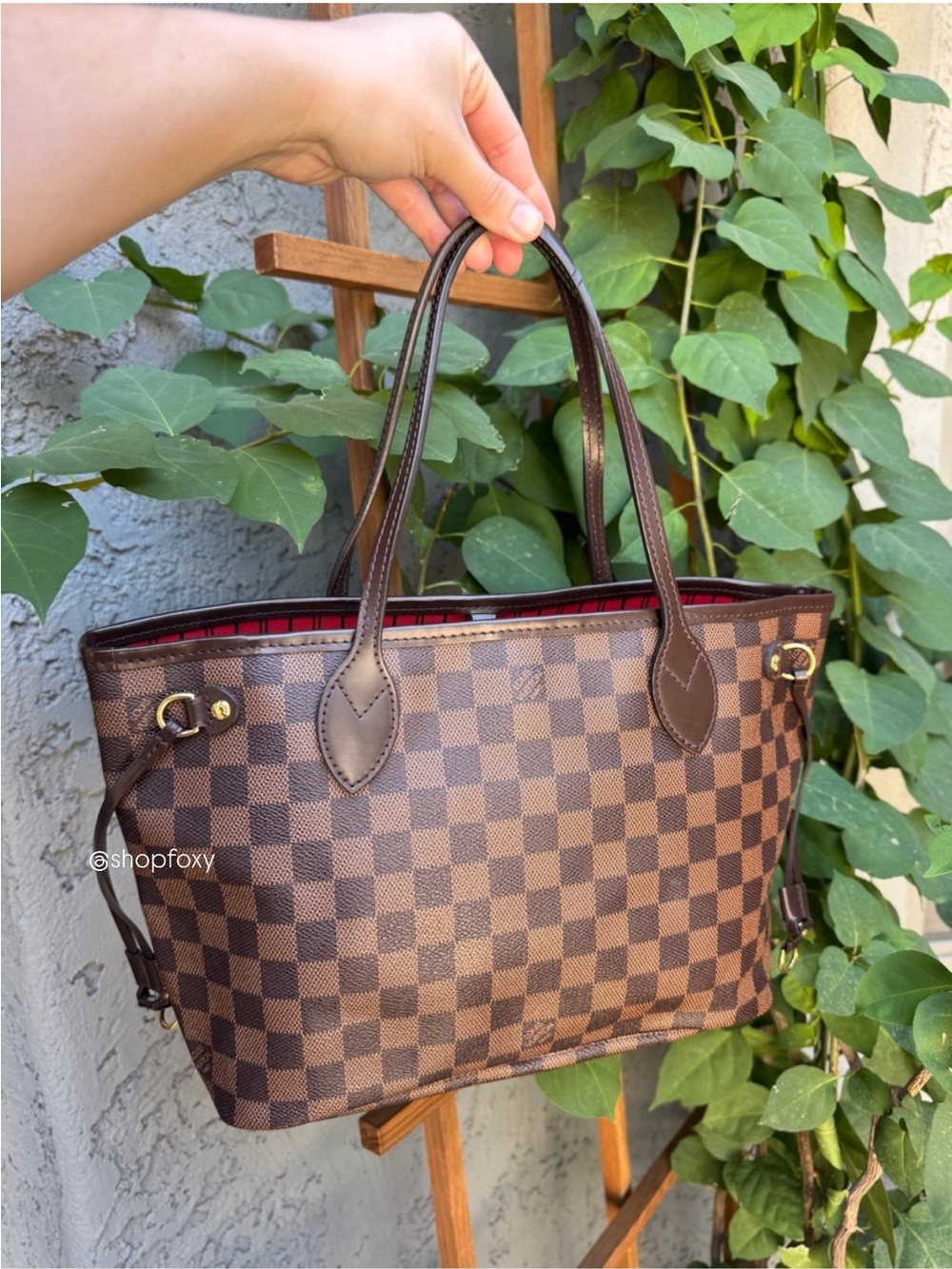 Louis Vuitton Damier Ebene Neverfull PM